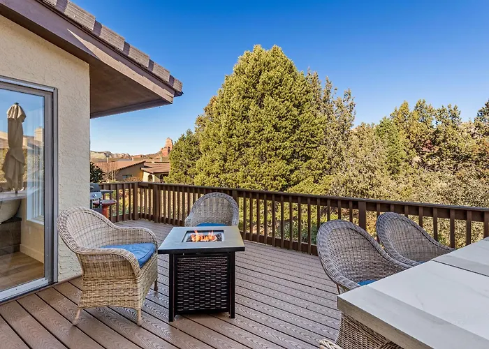 Serene Golfside Townhome Getaway * Sedona